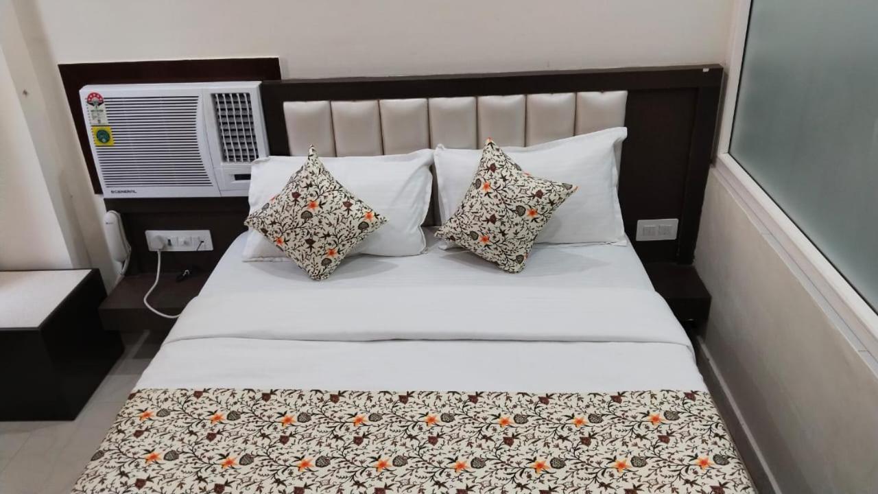 Hotel Bagga Kuteer Haridwar Ngoại thất bức ảnh